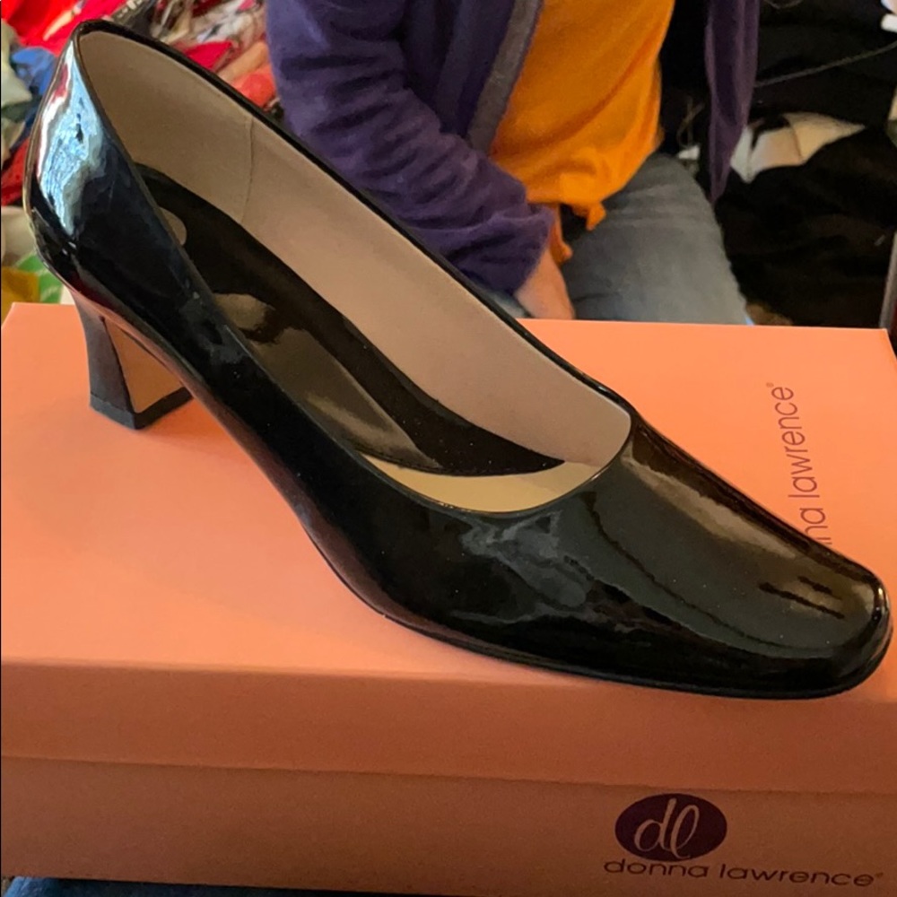 Donna Lawrence heels